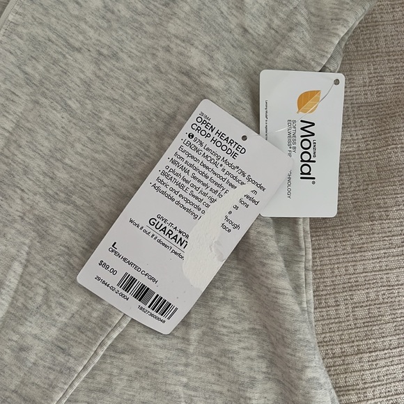 Athleta oatmeal colored sweatshirt. Size L. - Picture 2 of 4